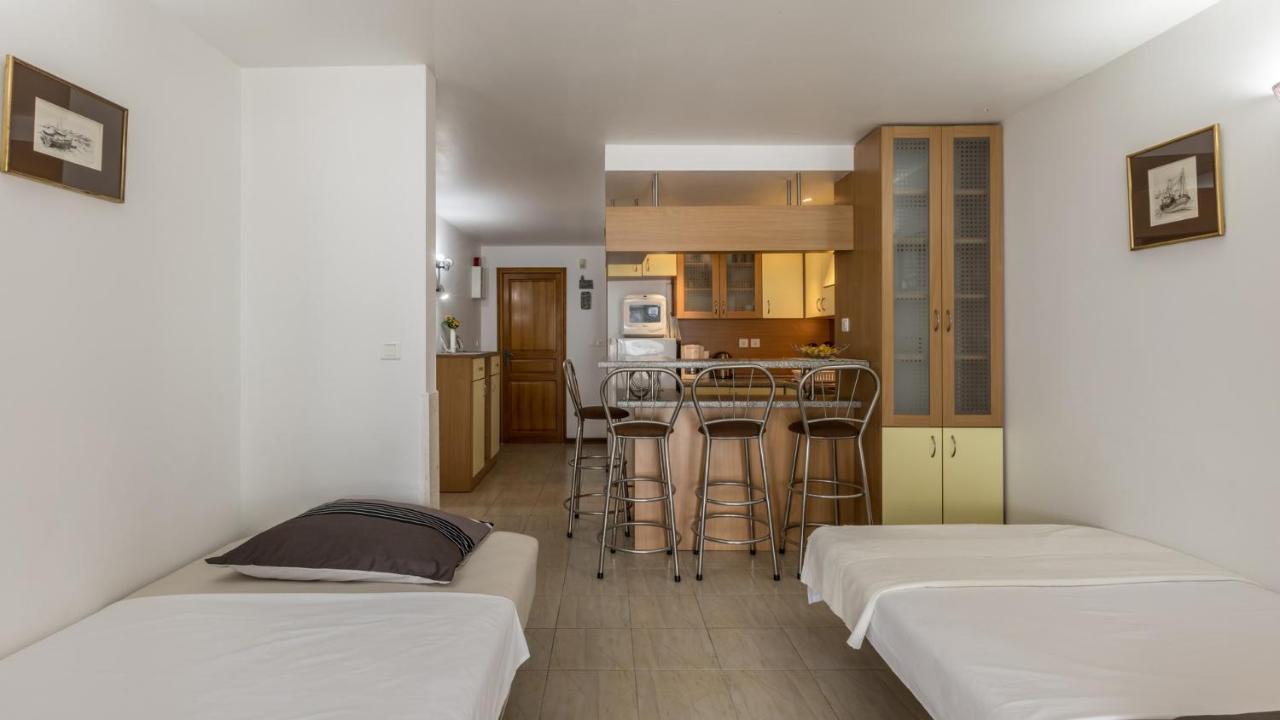 Apartments Katarina Trogir Ngoại thất bức ảnh