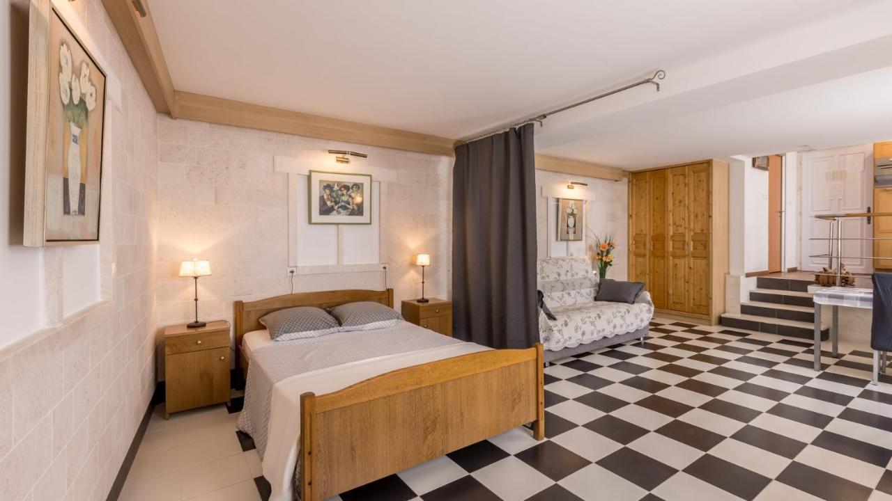 Apartments Katarina Trogir Ngoại thất bức ảnh