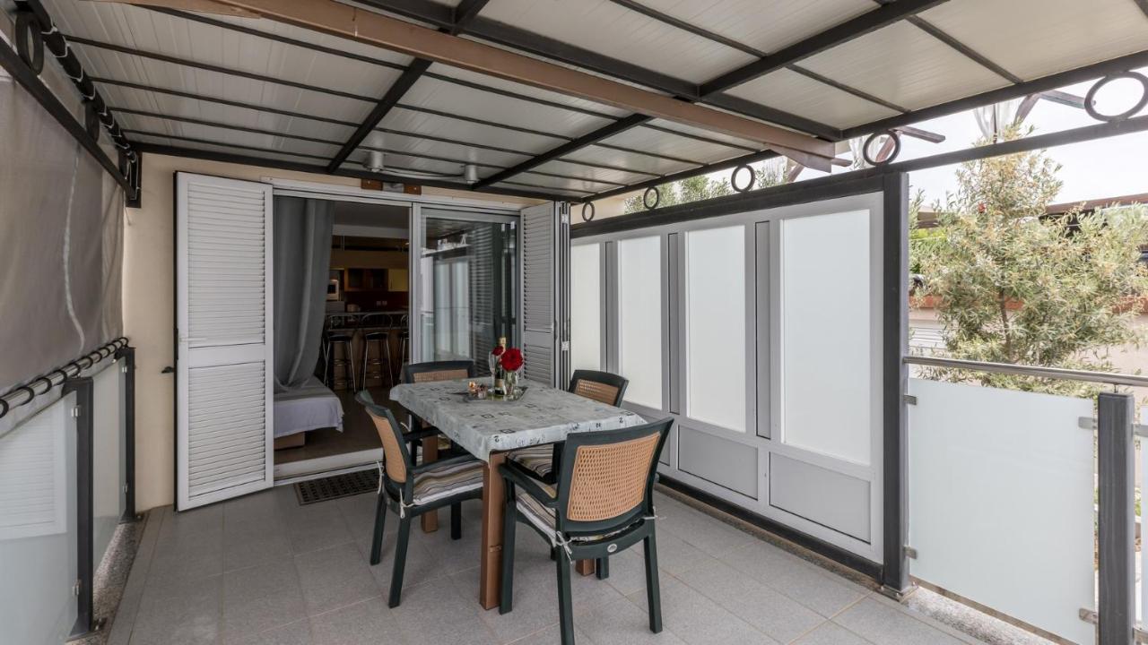 Apartments Katarina Trogir Ngoại thất bức ảnh