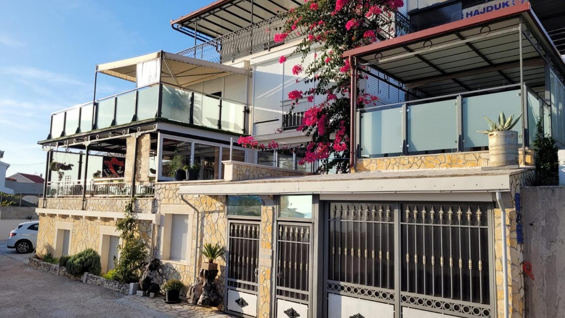 Apartments Katarina Trogir Ngoại thất bức ảnh